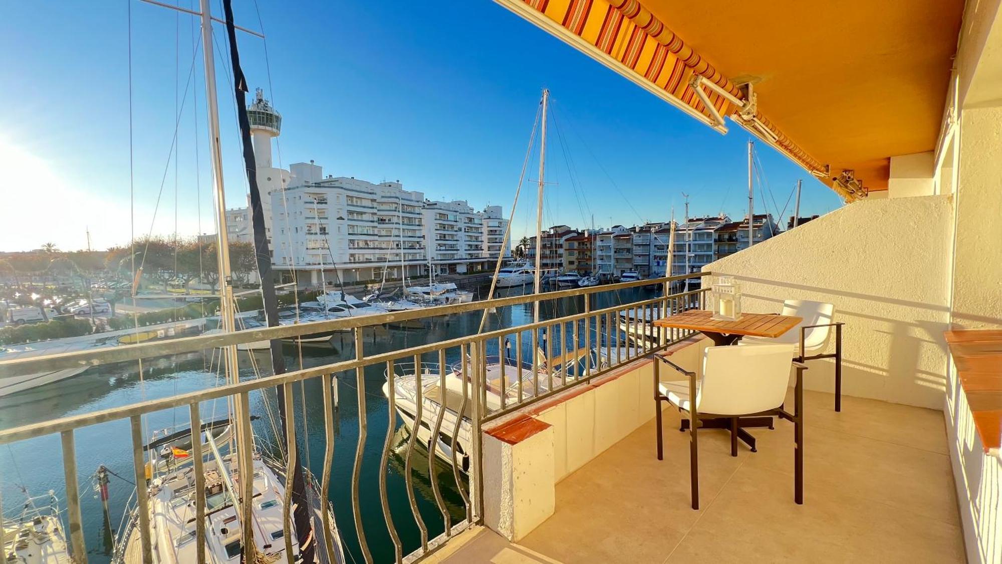 Estudio Frente Al Canal Con Terraza Empuriabrava Extérieur photo