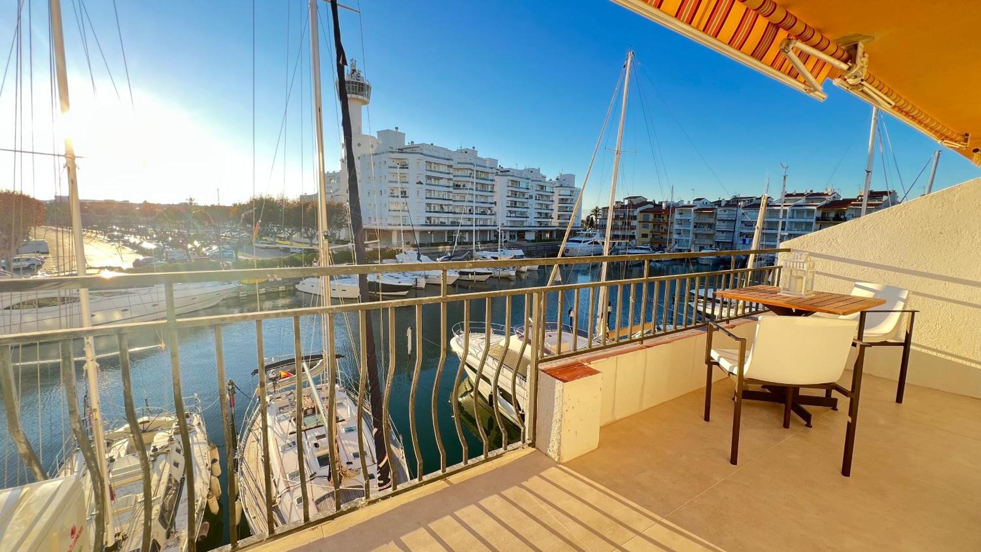 Estudio Frente Al Canal Con Terraza Empuriabrava Extérieur photo