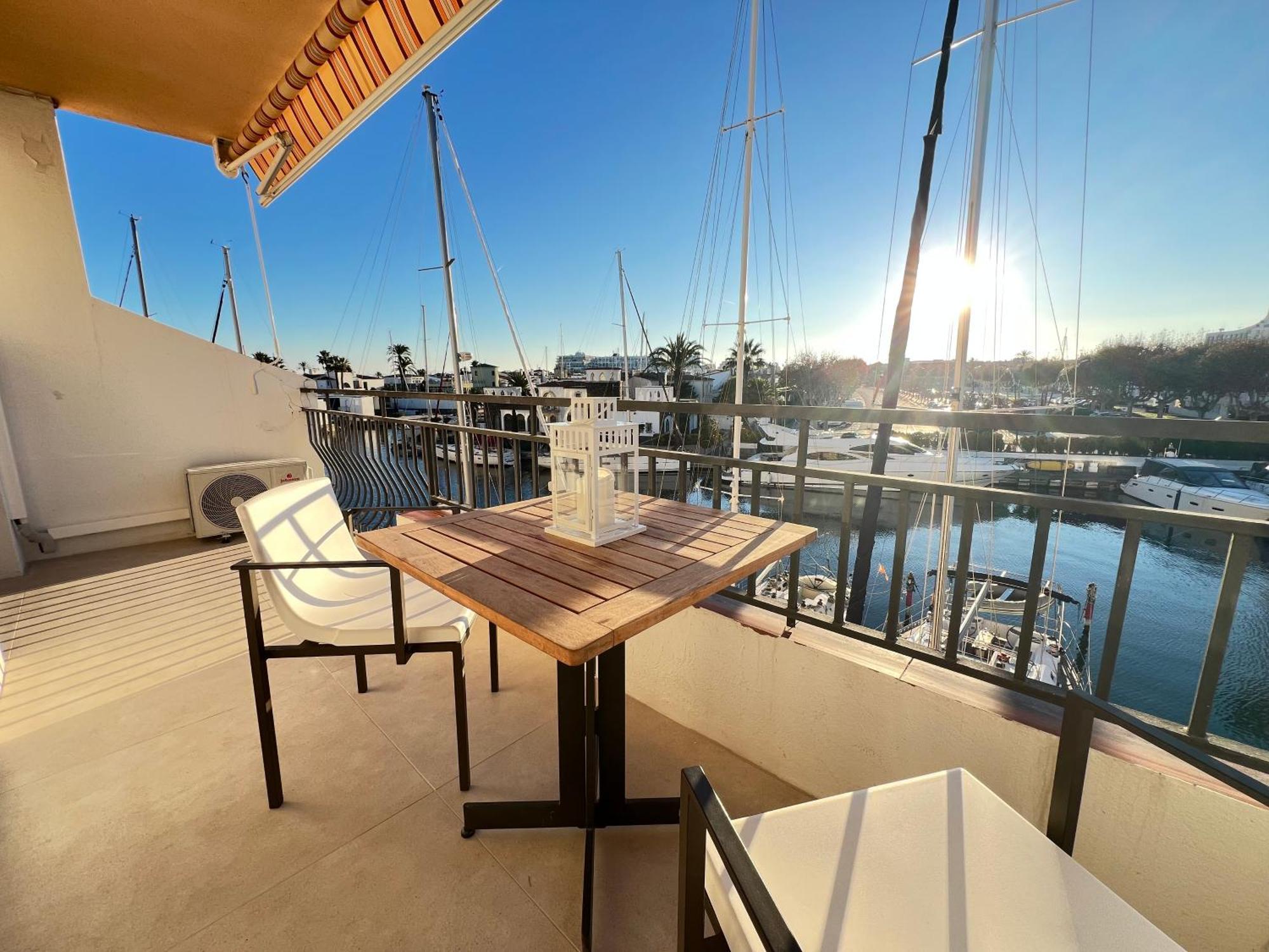 Estudio Frente Al Canal Con Terraza Empuriabrava Extérieur photo