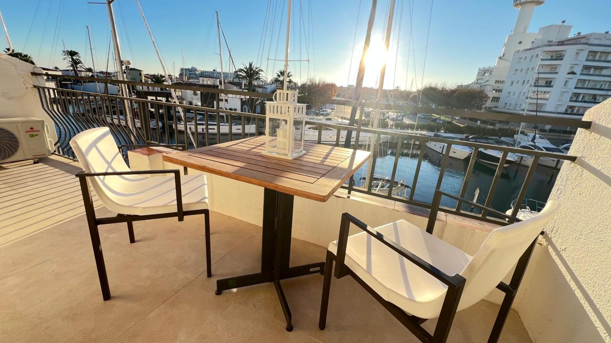 Estudio Frente Al Canal Con Terraza Empuriabrava Extérieur photo